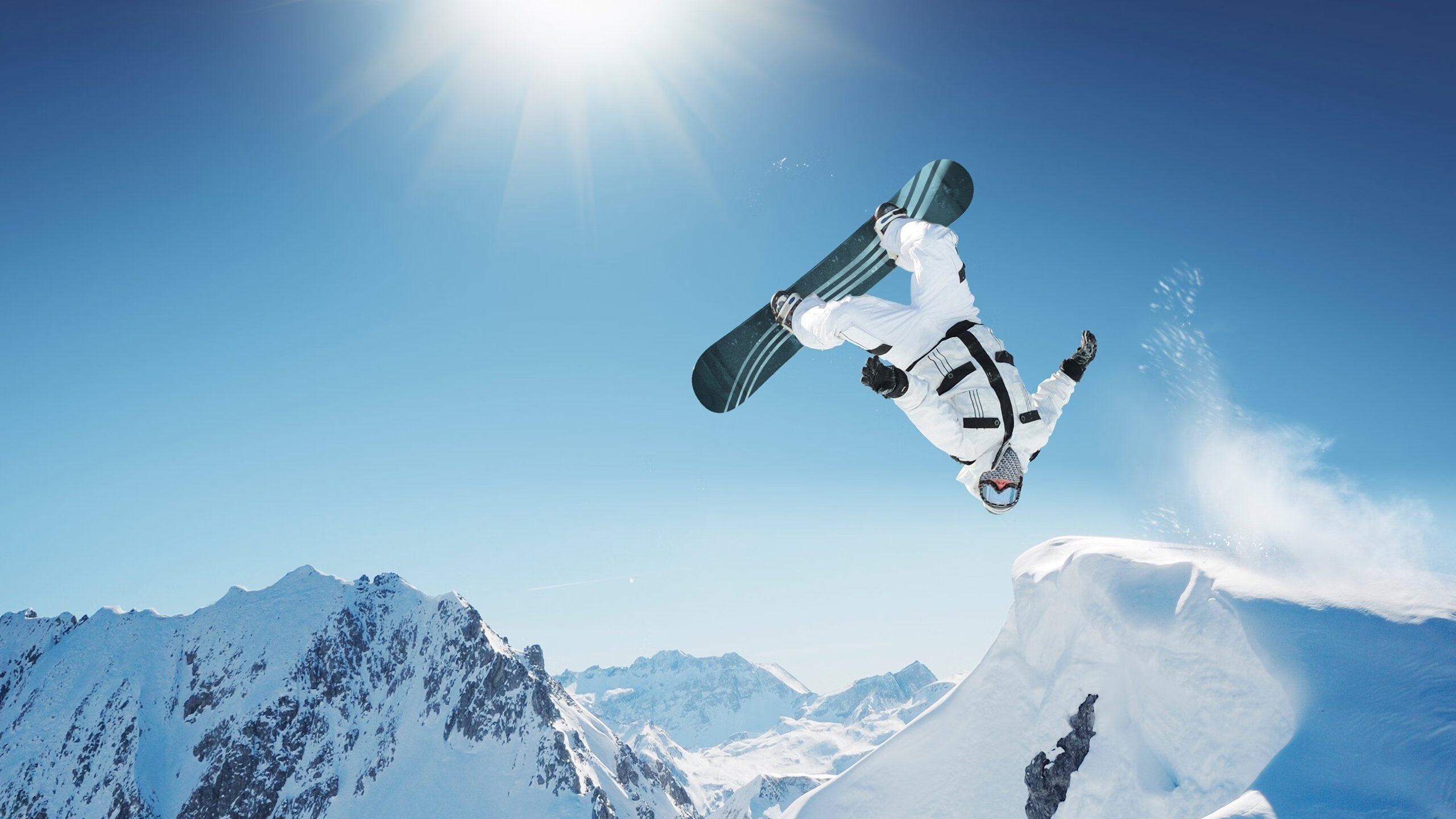 当波斯铁骑撞碎地中海堡垒，欧冠史诗夜背后的文明交锋密码